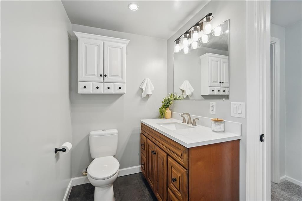9440 Peebles Road Allison Park, PA 15101 - Photo 24 of 43 upstairs bath