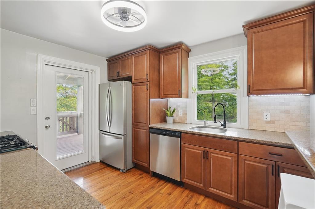 9440 Peebles Road Allison Park, PA 15101 - Photo 6 of 43