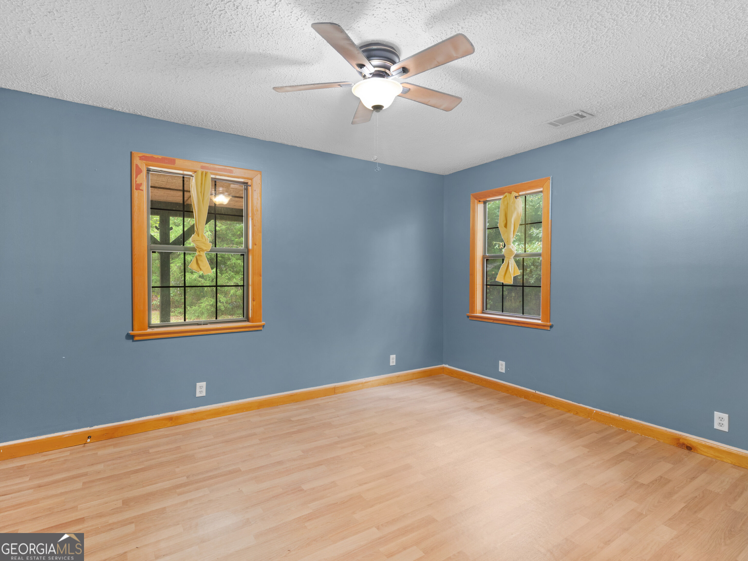 107 Midway Road Barnesville, GA 30204 - Photo 19 of 31 Gallery Image 19