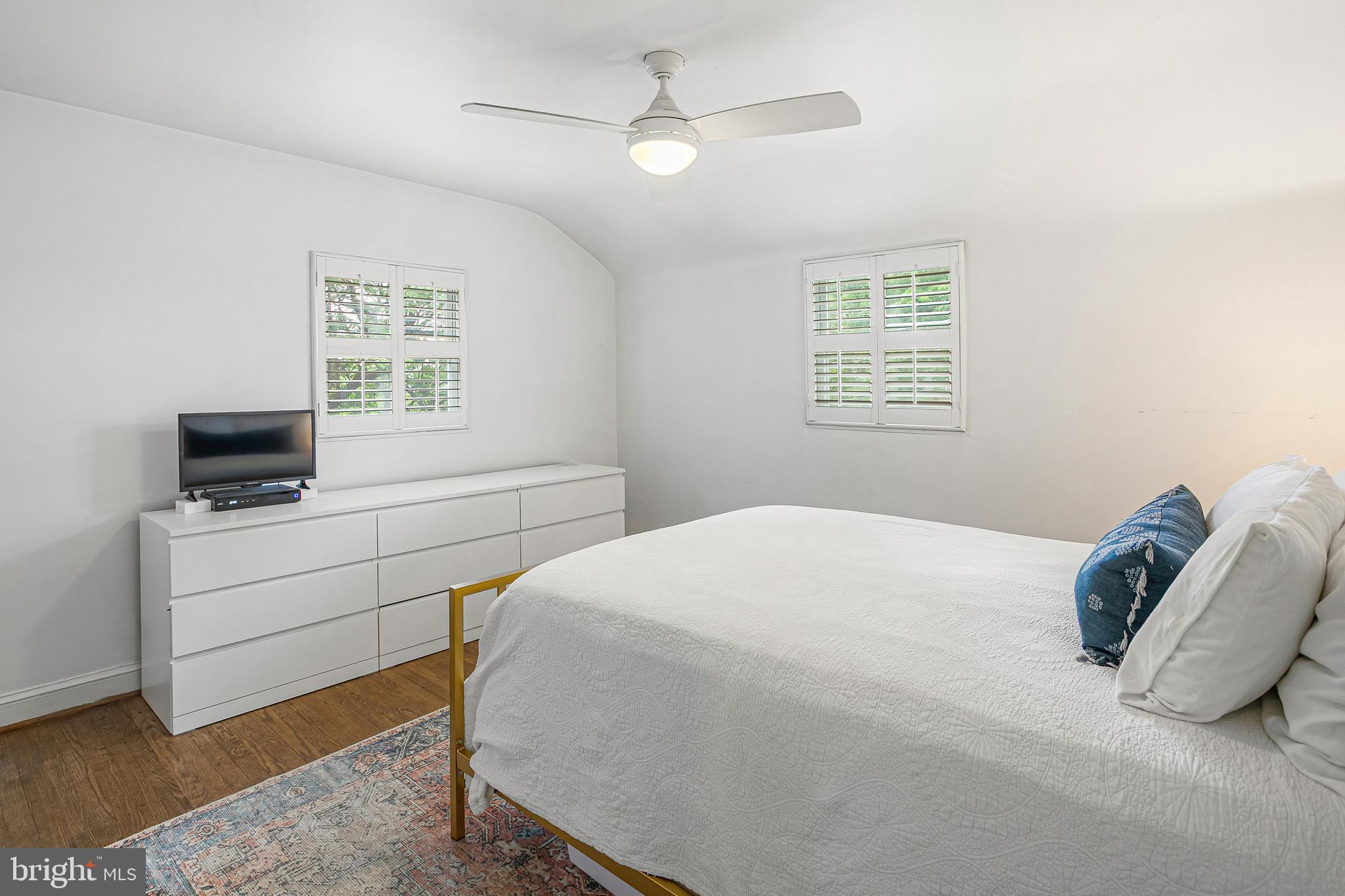 2602 Spencer Road Chevy Chase, MD 20815 - Photo 16 of 38 Primary Bedroom