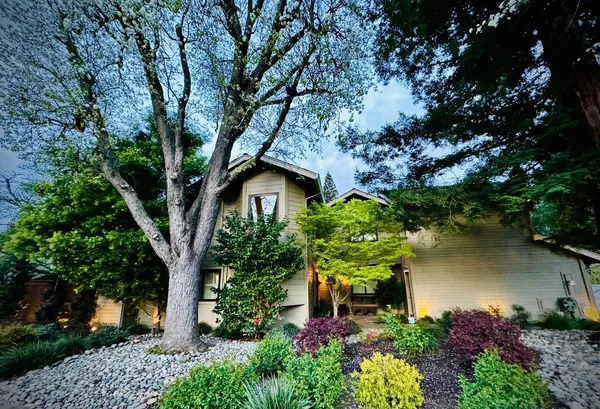 $589,000 | 1906 University Park Drive, Sacramento, CA 95825