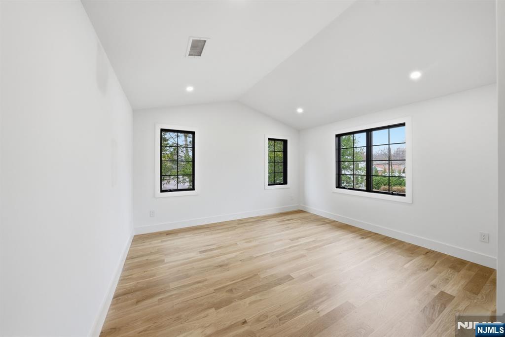 6 Cedar Court Demarest, NJ 07627 - Photo 34 of 50