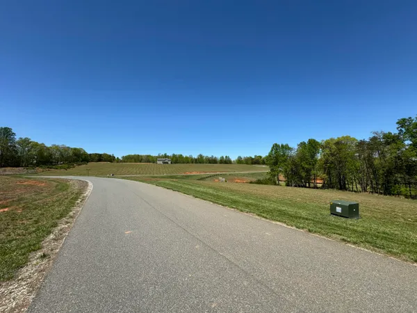 $139,900 | Lot 43 Congressional Way Union, Union Hall, VA 24176