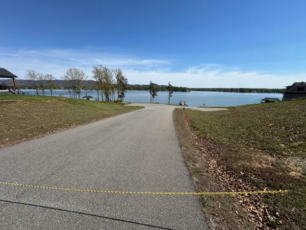 $139,900 | Lot 43 Congressional Way Union, Union Hall, VA 24176