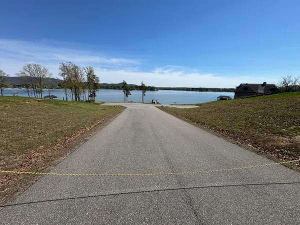 $139,900 | Lot 43 Congressional Way Union, Union Hall, VA 24176