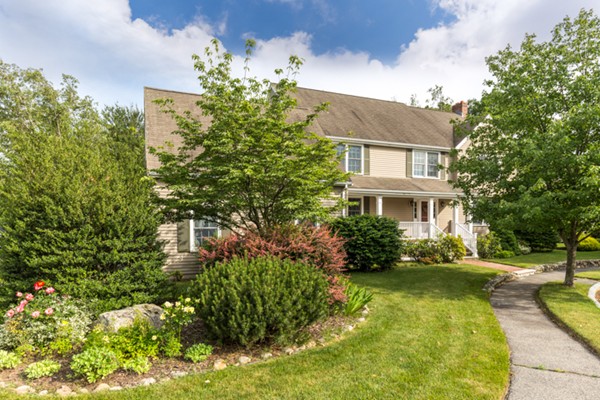 80 Bow Ridge Road Lynn, MA 01904 - Photo 2 of 30