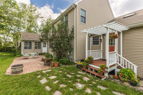 80 Bow Ridge Road Lynn, MA 01904 - Photo 28 of 30