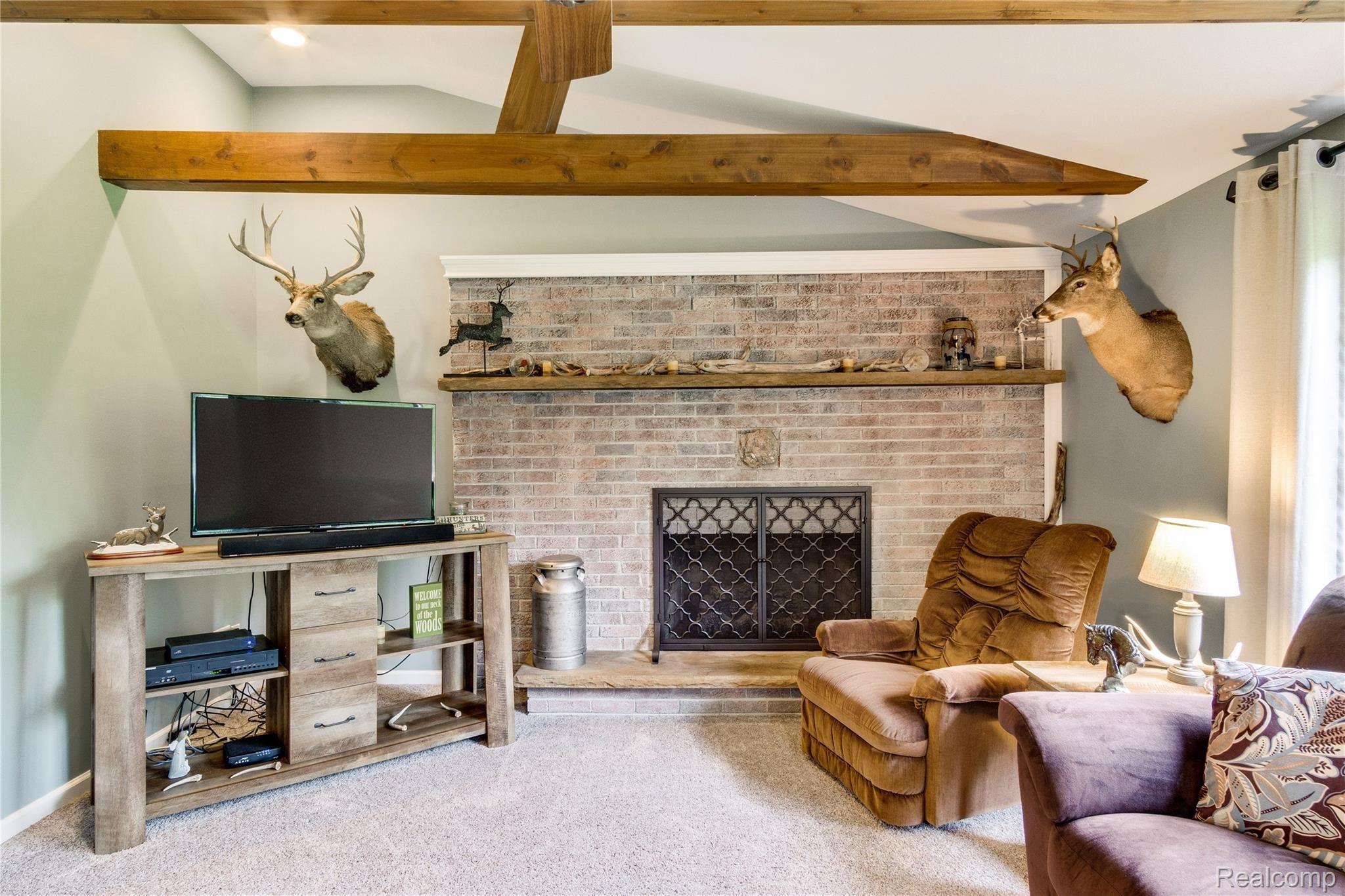 13316 Seymour Road Gaines, MI 48436 - Photo 14 of 35 Interiors (19 of 34).jpg