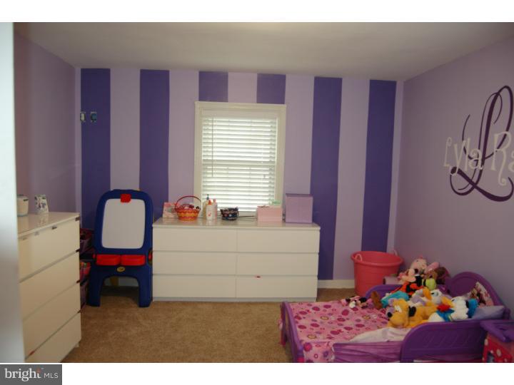38 Wayfield Road Springfield, PA 19064 - Photo 18 of 25 Bedroom 2