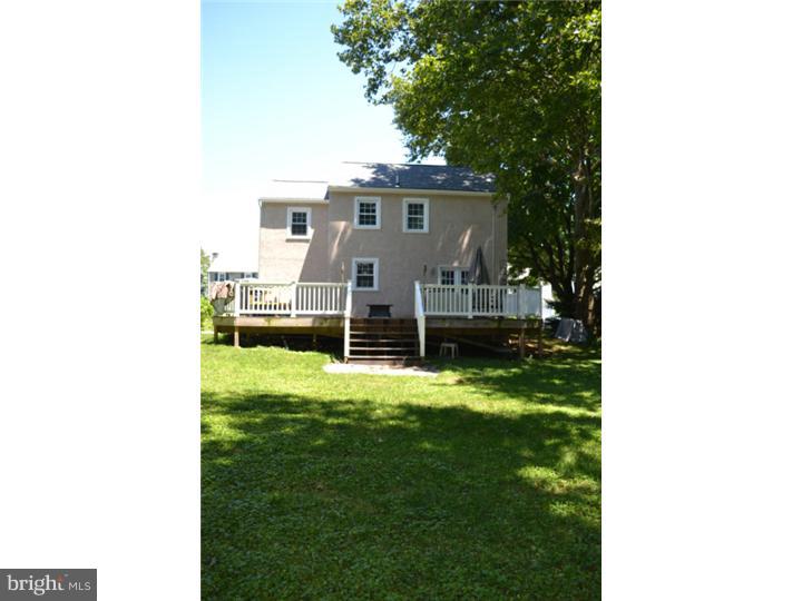 38 Wayfield Road Springfield, PA 19064 - Photo 25 of 25 Exterior Back