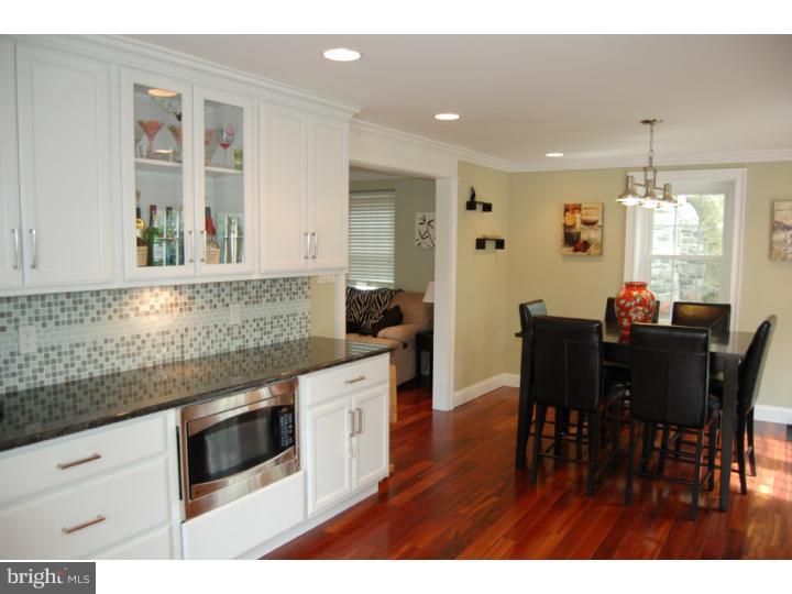 38 Wayfield Road Springfield, PA 19064 - Photo 10 of 25 Kitchen