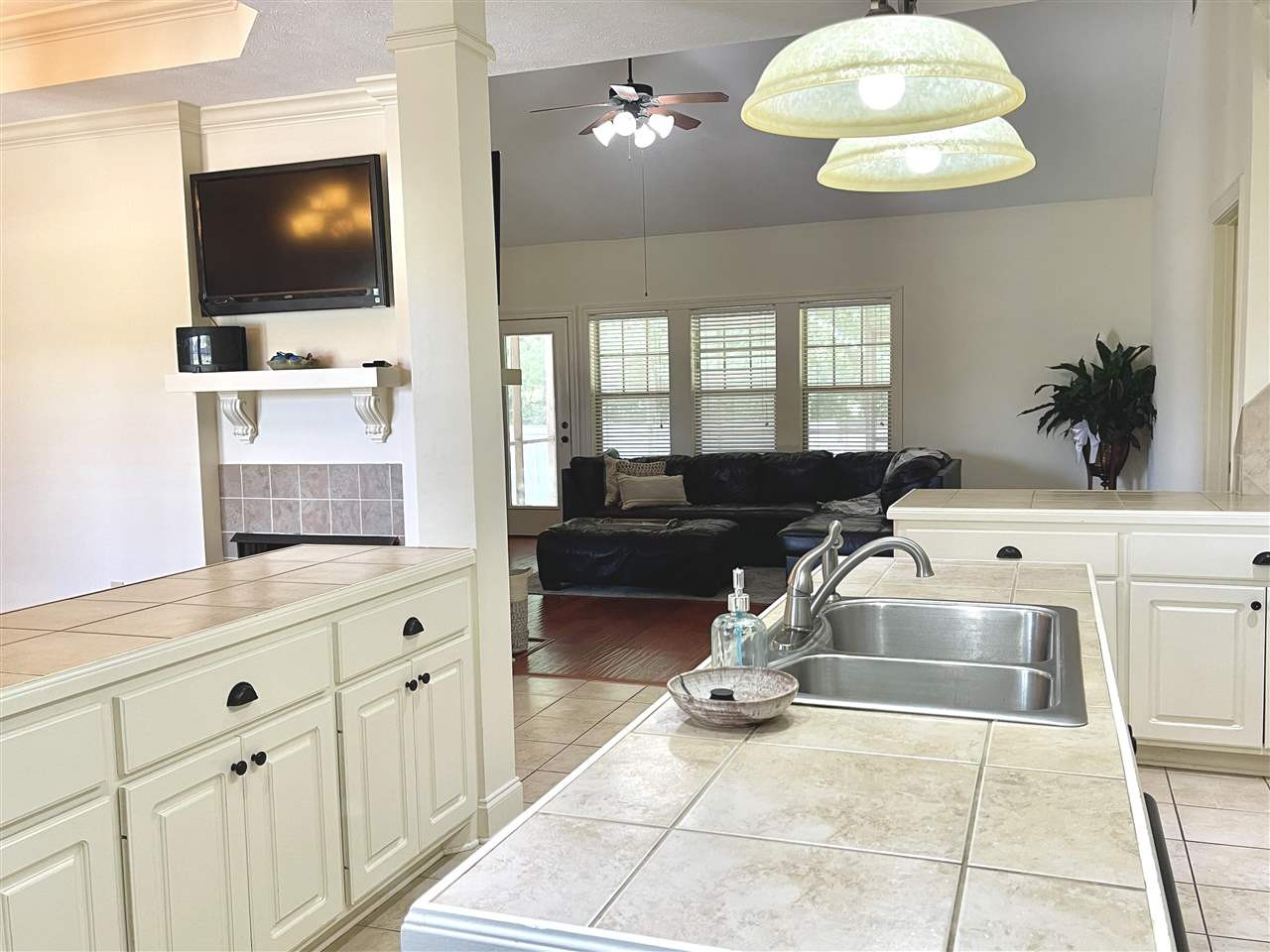 132 Porter Ridge Canton, MS 39046 - Photo 5 of 16 Photo 5