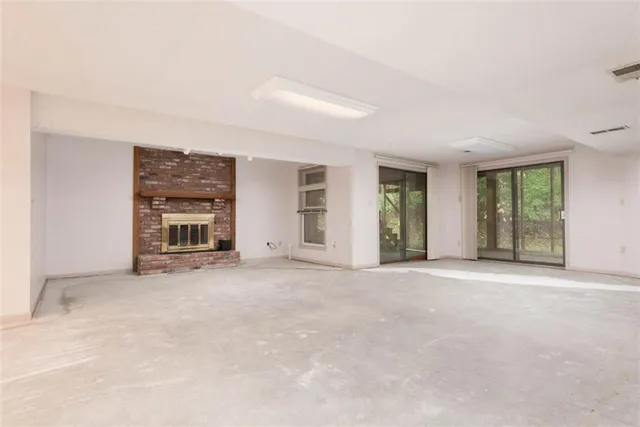 $399,000 | 509 Northwest 41st Street, Kansas City, MO 64116