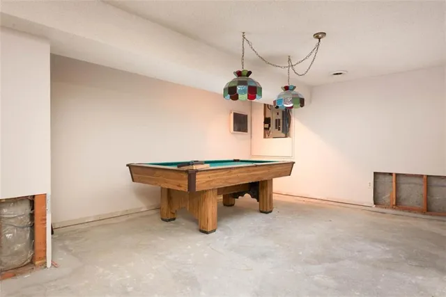 $399,000 | 509 Northwest 41st Street, Kansas City, MO 64116