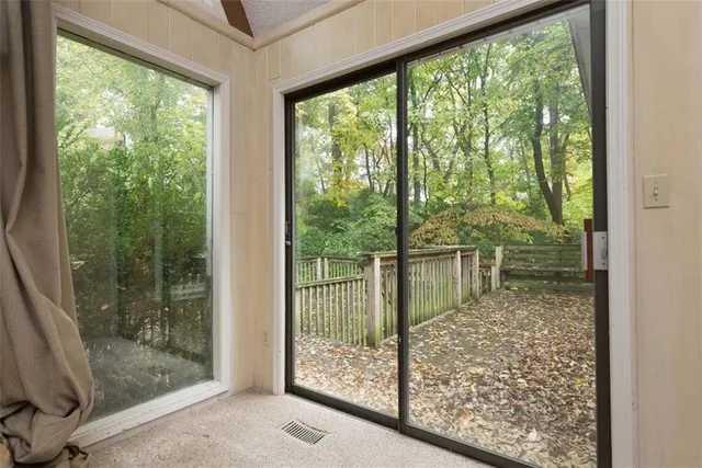 $399,000 | 509 Northwest 41st Street, Kansas City, MO 64116