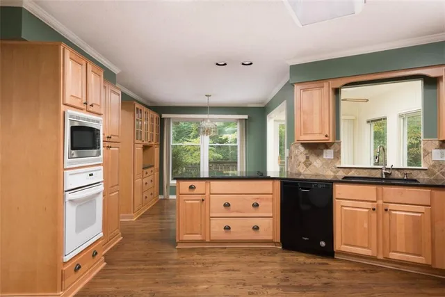 $399,000 | 509 Northwest 41st Street, Kansas City, MO 64116