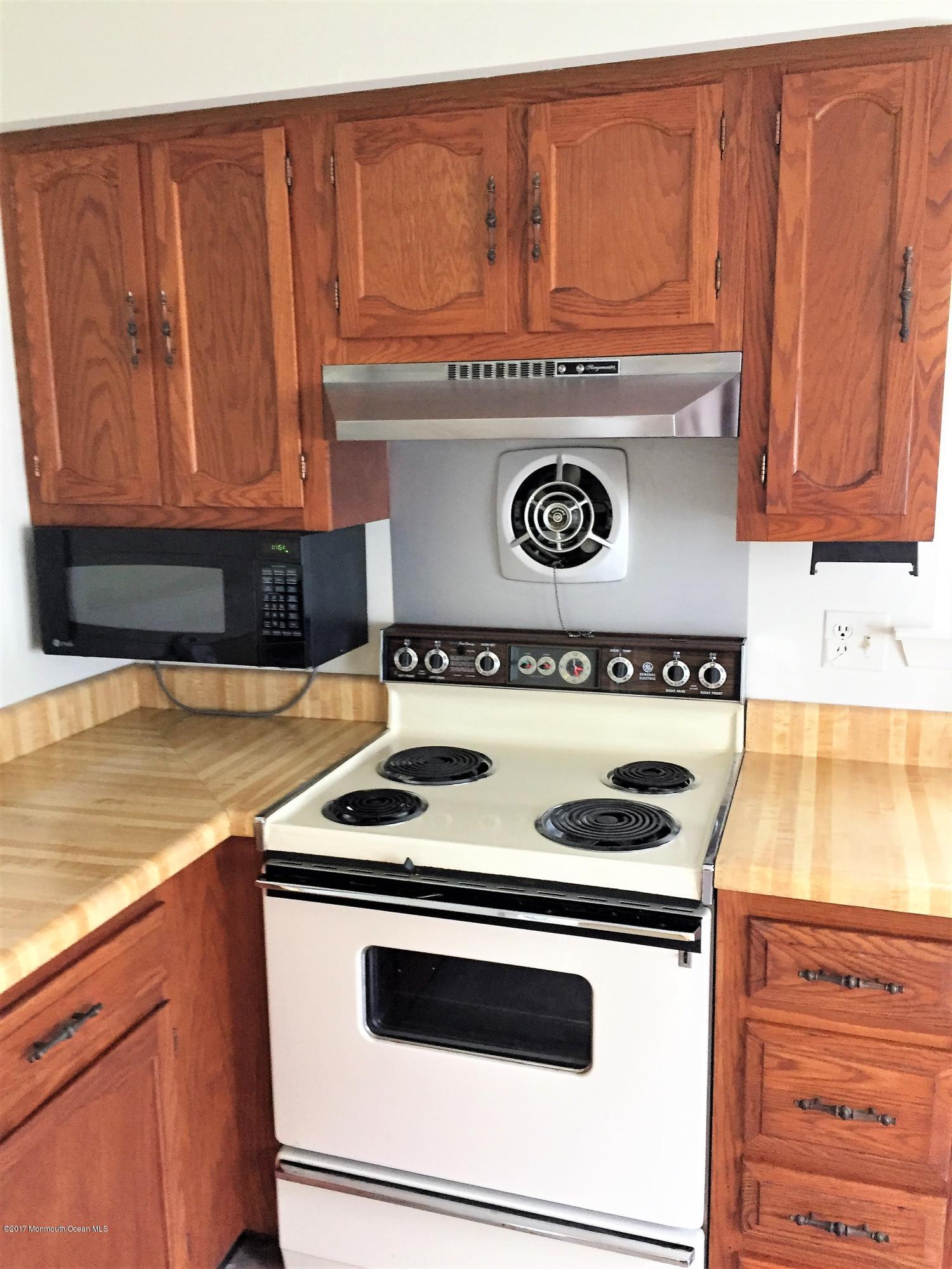 1 Medford Road Whiting, NJ 08759 - Photo 11 of 17 IMG_8651