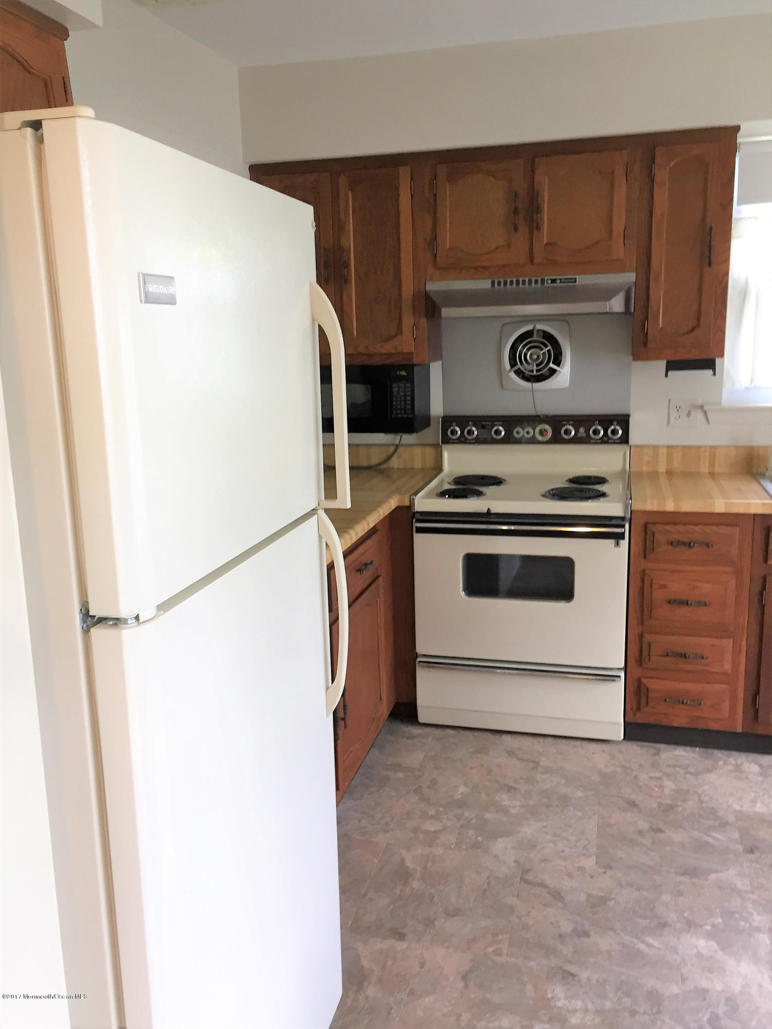 1 Medford Road Whiting, NJ 08759 - Photo 12 of 17 IMG_8646