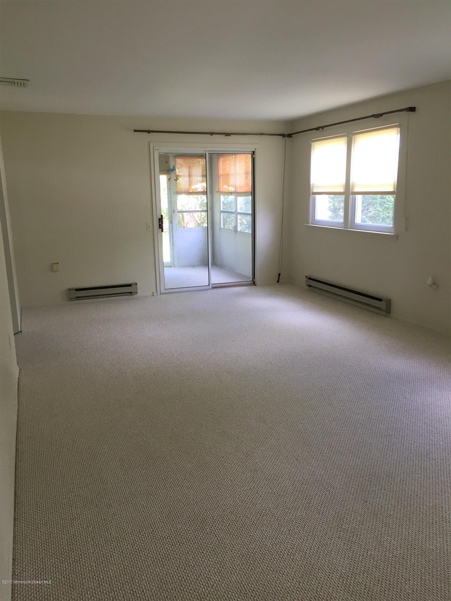 1 Medford Road Whiting, NJ 08759 - Photo 3 of 17 IMG_8638