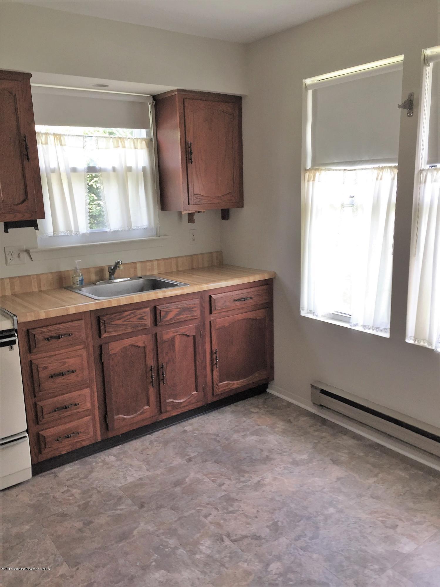1 Medford Road Whiting, NJ 08759 - Photo 10 of 17 IMG_8644