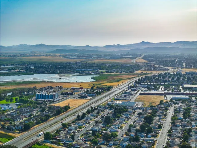 $505,000 | 906 Trumpeter Court, Suisun City, CA 94585