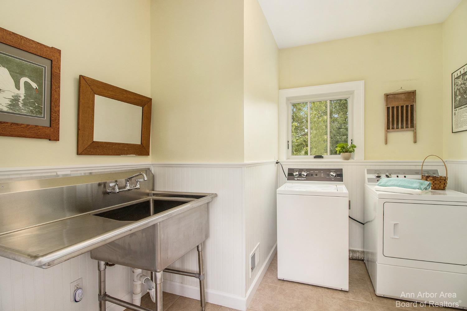 9088 West Liberty Road Ann Arbor, MI 48103 - Photo 32 of 52 Photo 32