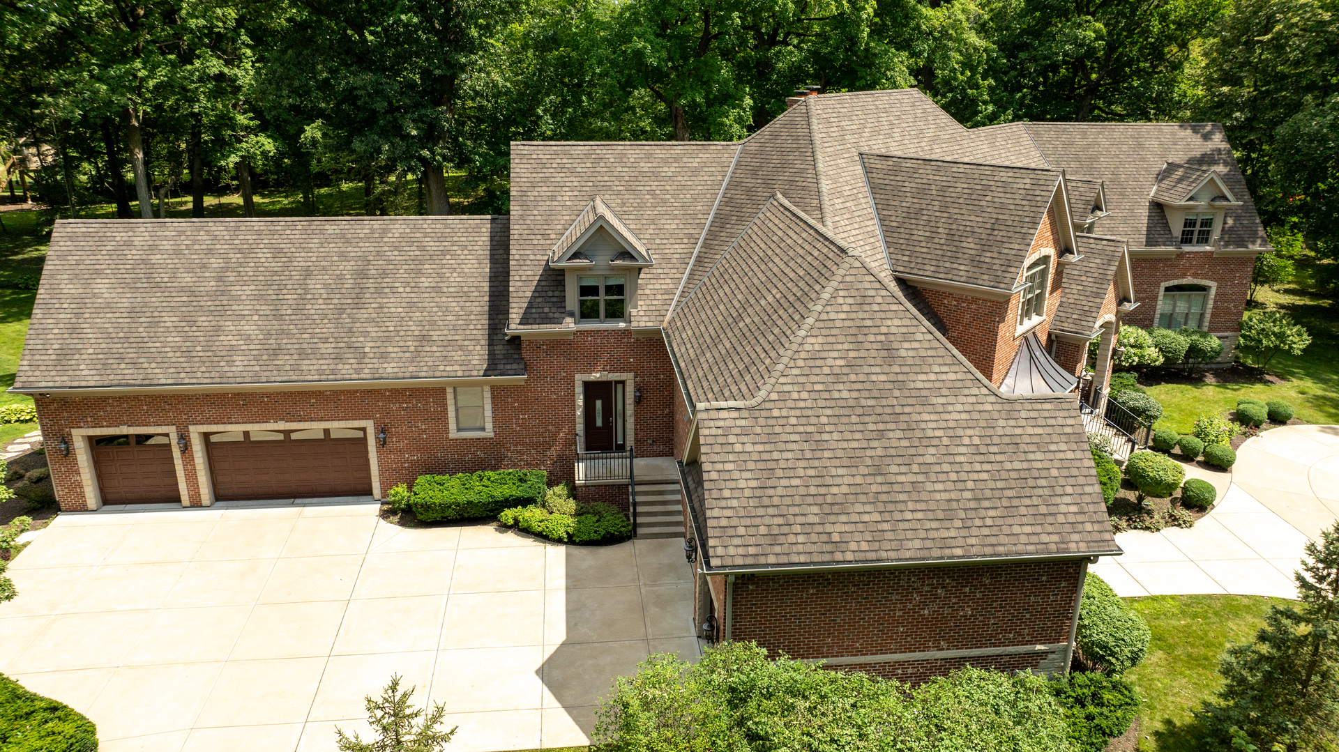 2-s291 Nelson Lake Road Batavia, IL 60510 - Photo 47 of 57 a view of a white house with many windows