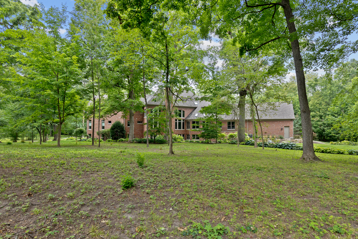2-s291 Nelson Lake Road Batavia, IL 60510 - Photo 48 of 57 a big yard with large trees