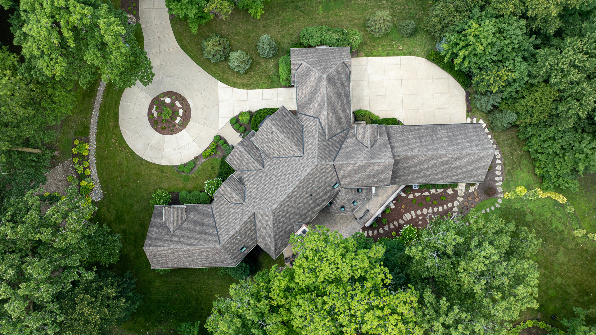 2-s291 Nelson Lake Road Batavia, IL 60510 - Photo 52 of 57 an aerial view of a house with garden space and a swimming pool