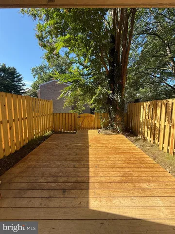 $179,900 | 828 Quince Orchard Boulevard, Unit P2, Gaithersburg, MD 20878