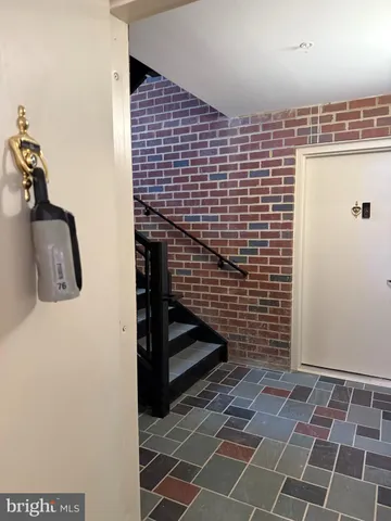 $179,900 | 828 Quince Orchard Boulevard, Unit P2, Gaithersburg, MD 20878