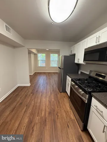 $179,900 | 828 Quince Orchard Boulevard, Unit P2, Gaithersburg, MD 20878