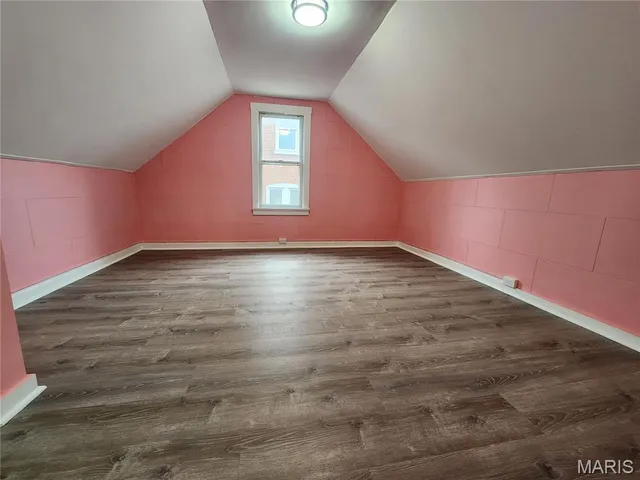 $139,900 | 28 South 14th Street, Belleville, IL 62220