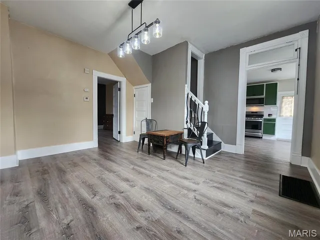 $139,900 | 28 South 14th Street, Belleville, IL 62220