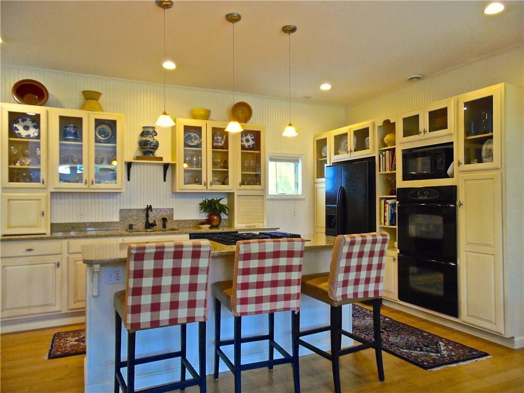 192 Dutch Neck Road Waldoboro, ME 04572 - Photo 16 of 34 Custom Medallion cabinetry, Cambria...