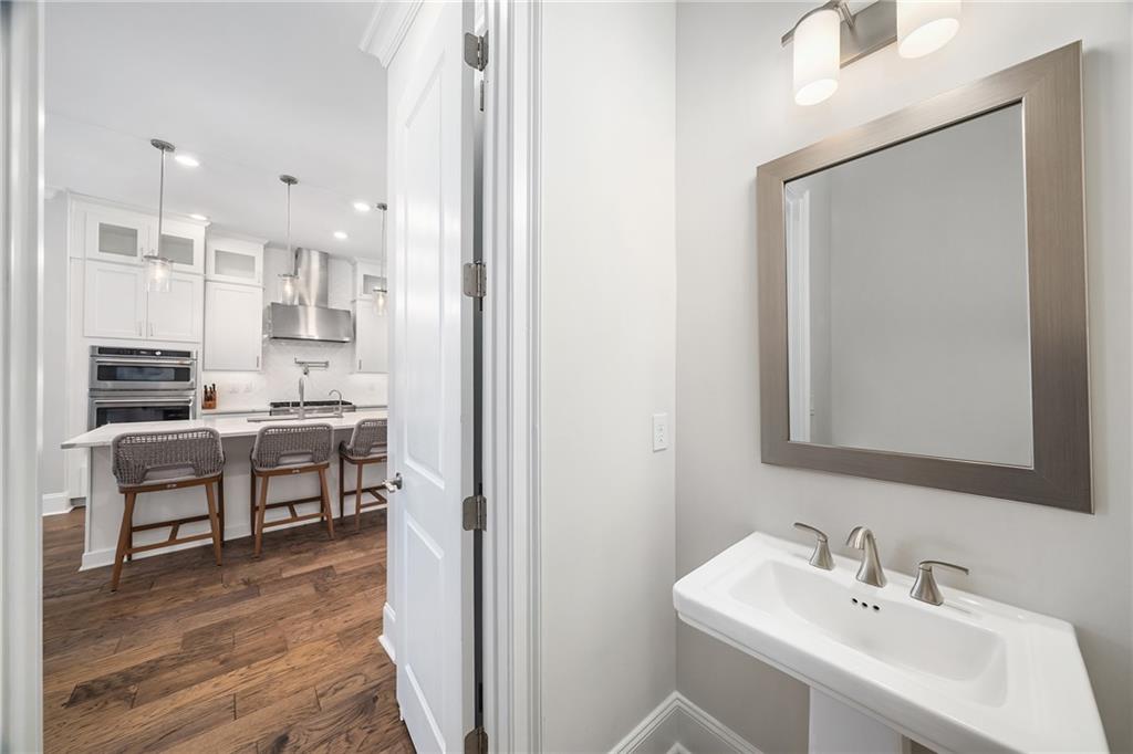 896 Mayfield Road Alpharetta, GA 30004 - Photo 13 of 57 Gallery Image 13