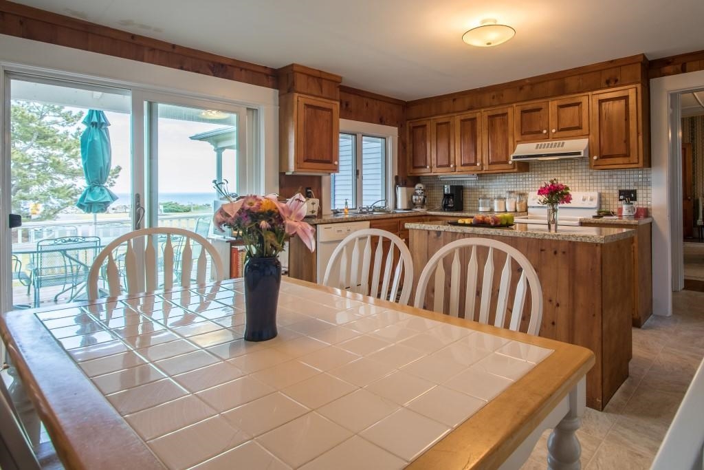 23 Straws Point Road Rye, NH 03870 - Photo 11 of 16