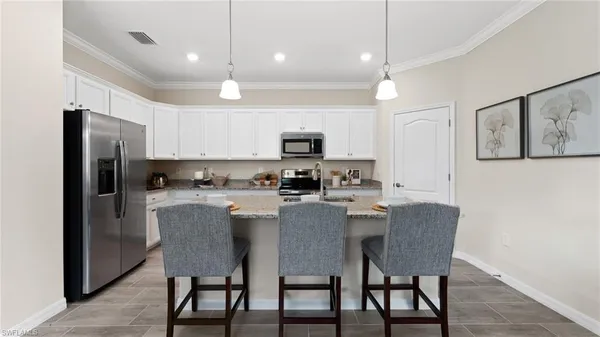 $369,096 | 17557 Saddleback Loop, North Fort Myers, FL 33917