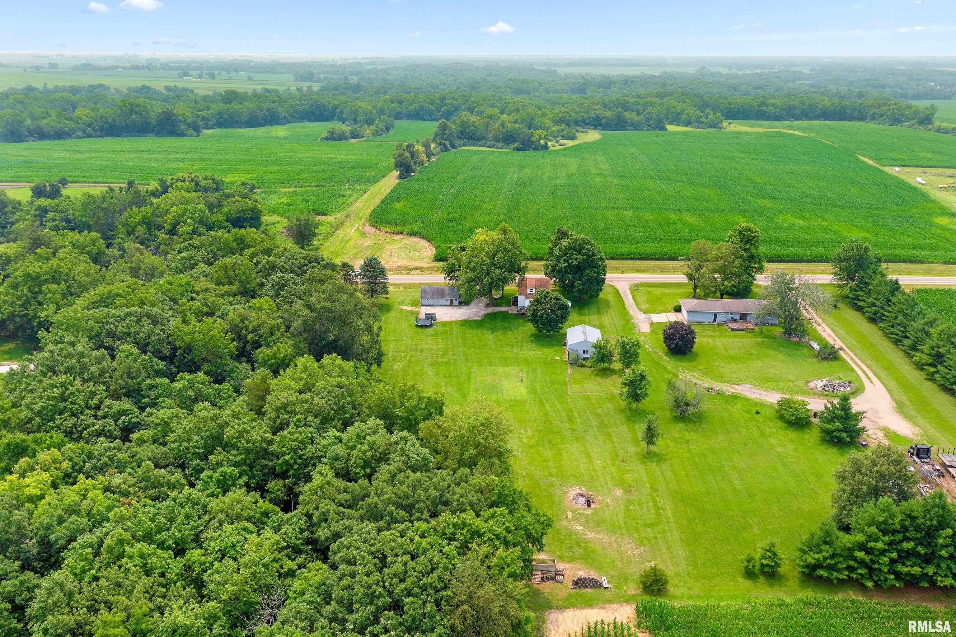 896 Banta Road Lowpoint, IL 61545 - Photo 3 of 47
