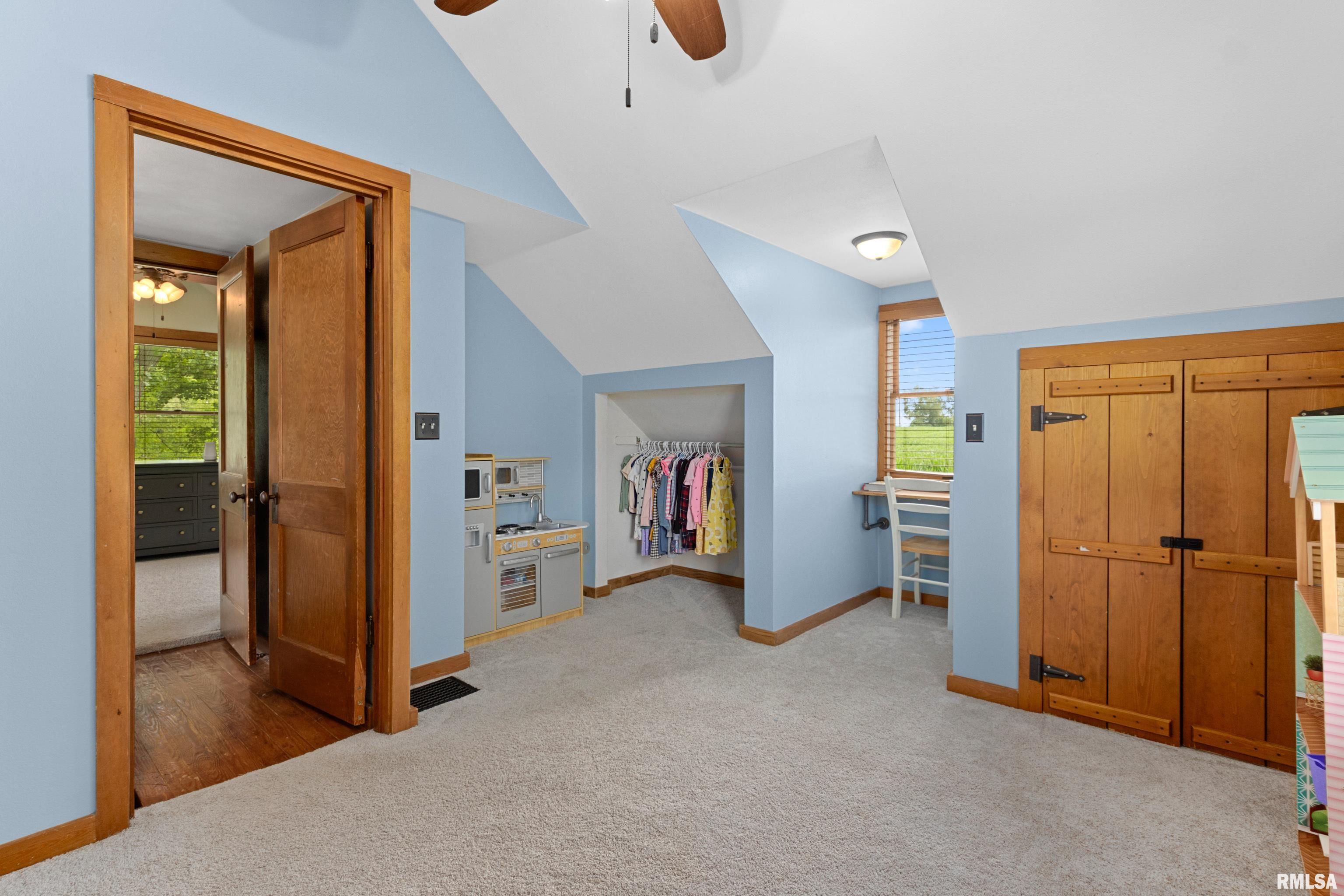 896 Banta Road Lowpoint, IL 61545 - Photo 33 of 47