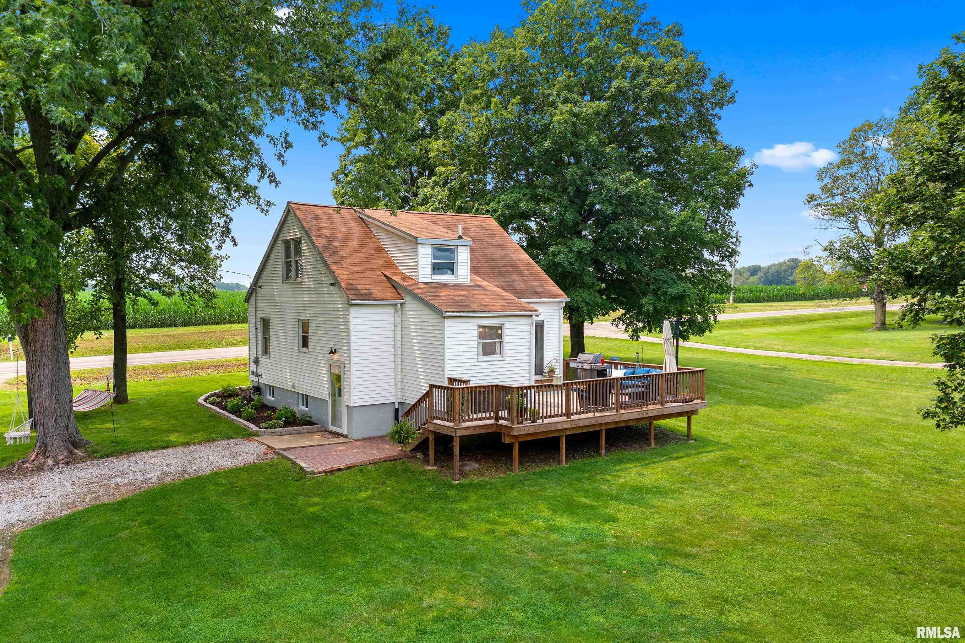 896 Banta Road Lowpoint, IL 61545 - Photo 4 of 47