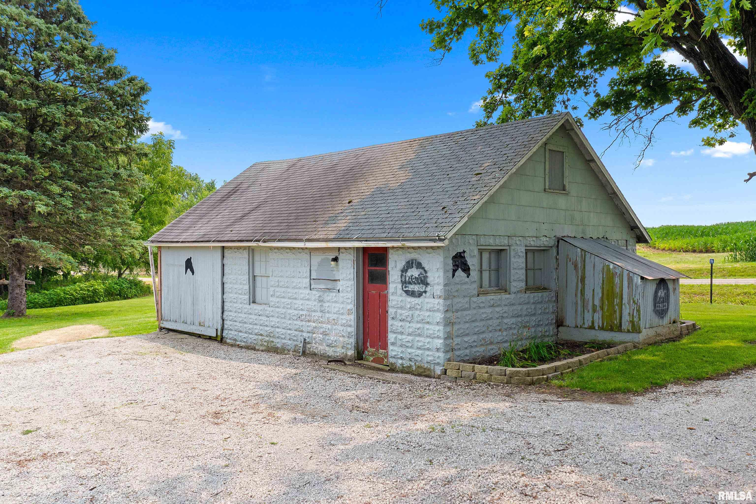 896 Banta Road Lowpoint, IL 61545 - Photo 43 of 47