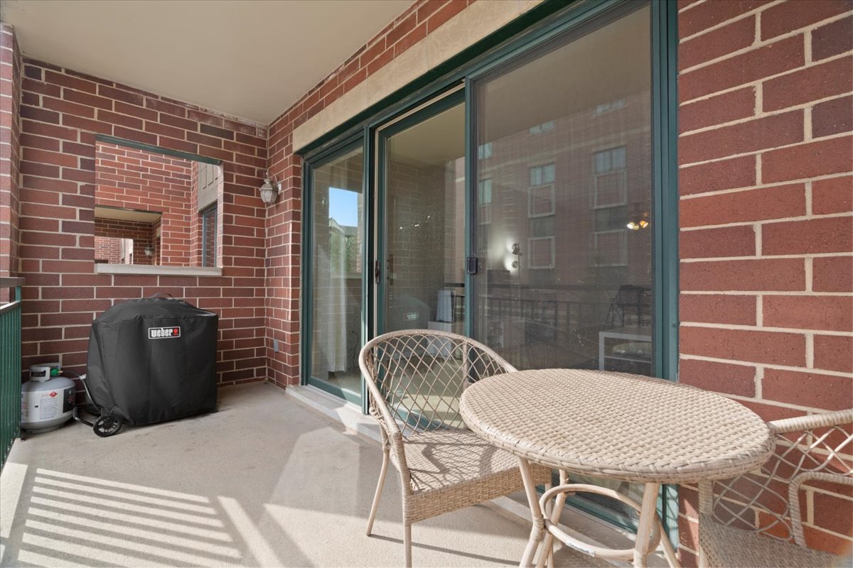 5 West Central Road, Unit 307 Mount Prospect, IL 60056 - Photo 19 of 27 Gallery Image 19