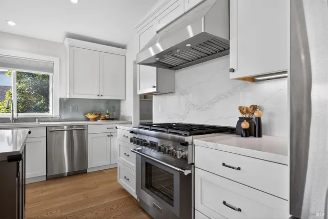 $1,699,999 | 60 Marina Ct Drive, San Rafael, CA 94901