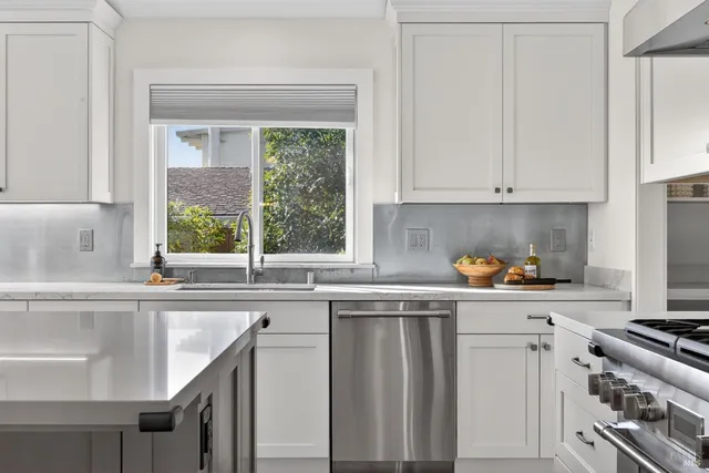 $1,699,999 | 60 Marina Ct Drive, San Rafael, CA 94901