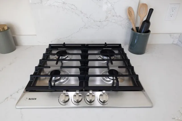 $1,699,999 | 60 Marina Ct Drive, San Rafael, CA 94901