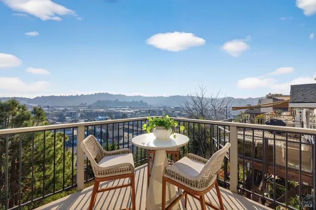 $1,699,999 | 60 Marina Ct Drive, San Rafael, CA 94901