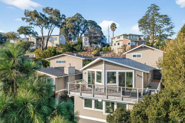 $1,650,000 | 60 Marina Ct Drive, San Rafael, CA 94901
