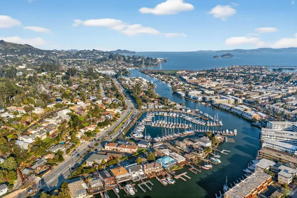 $1,650,000 | 60 Marina Ct Drive, San Rafael, CA 94901