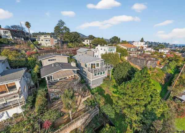 $1,650,000 | 60 Marina Ct Drive, San Rafael, CA 94901